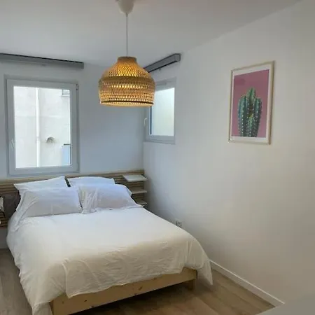 Apartment 2p Porte De Paris, Sortie Metro Face Au Bois *